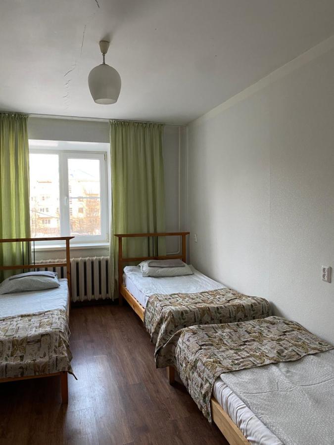 וליקי נובגורוד Hotel & Hostel Kruiz מראה חיצוני תמונה